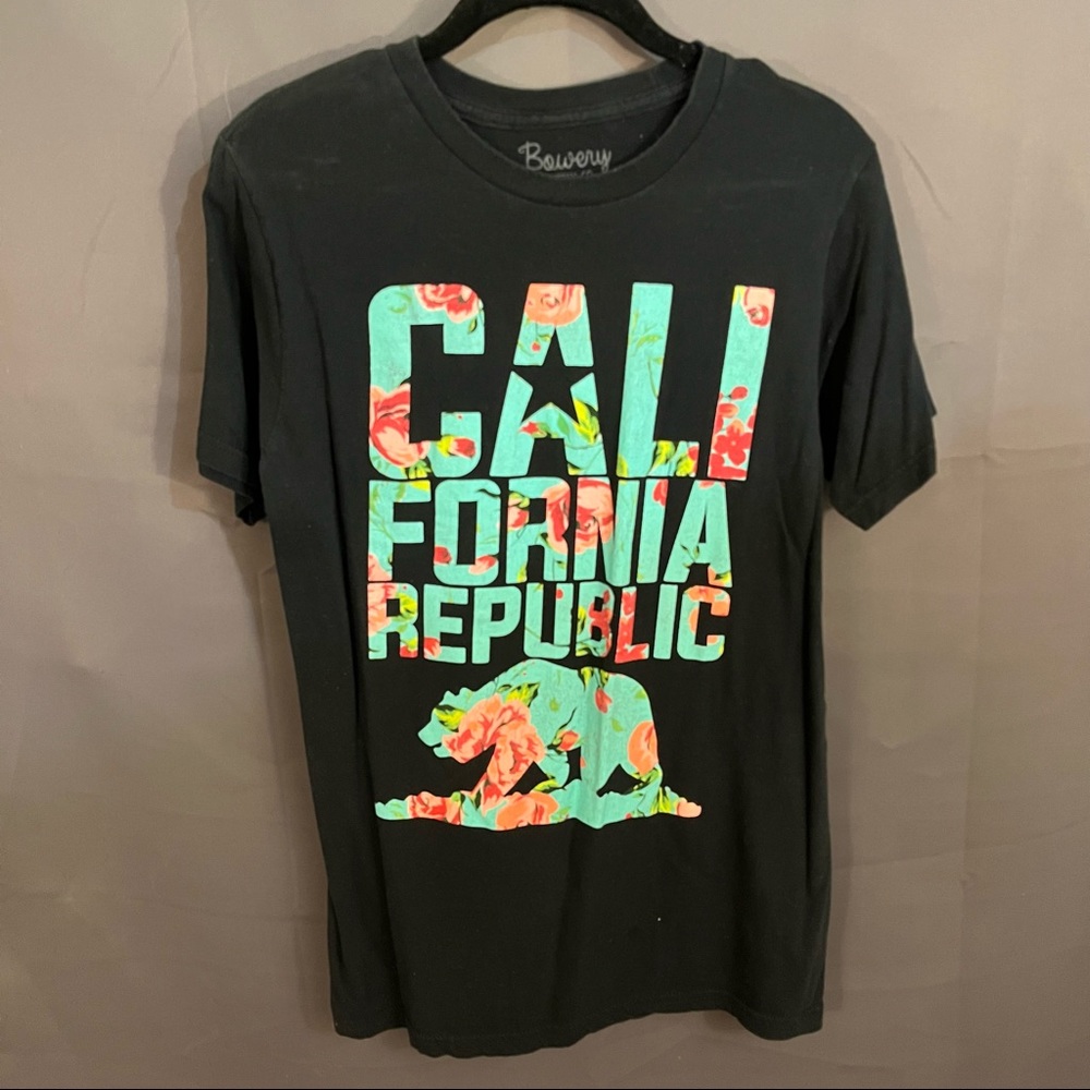California republic T-shirt